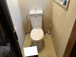 2階トイレ工事前