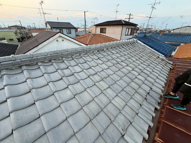 金属屋根に葺き替え