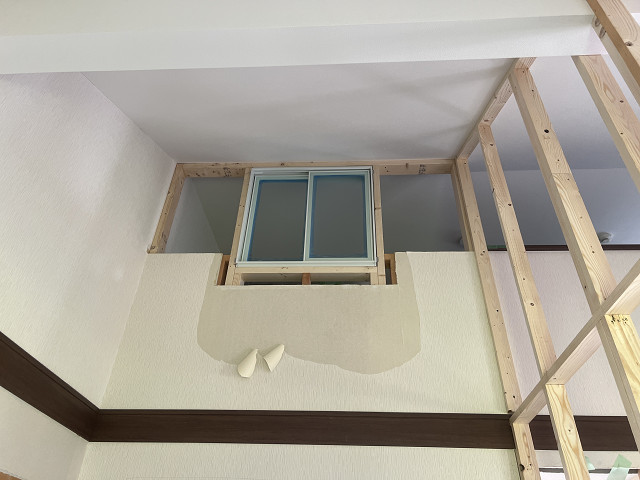 室内窓の設置