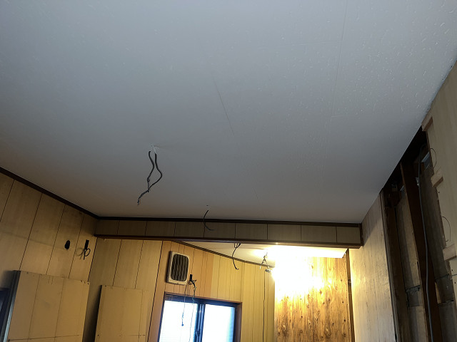 天井塗装完了