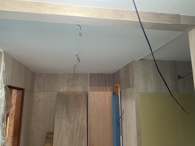 天井塗装完了