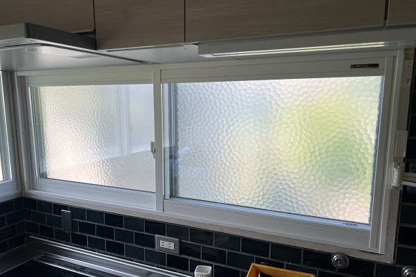 キッチンの窓を2重窓にして高断熱仕様へ