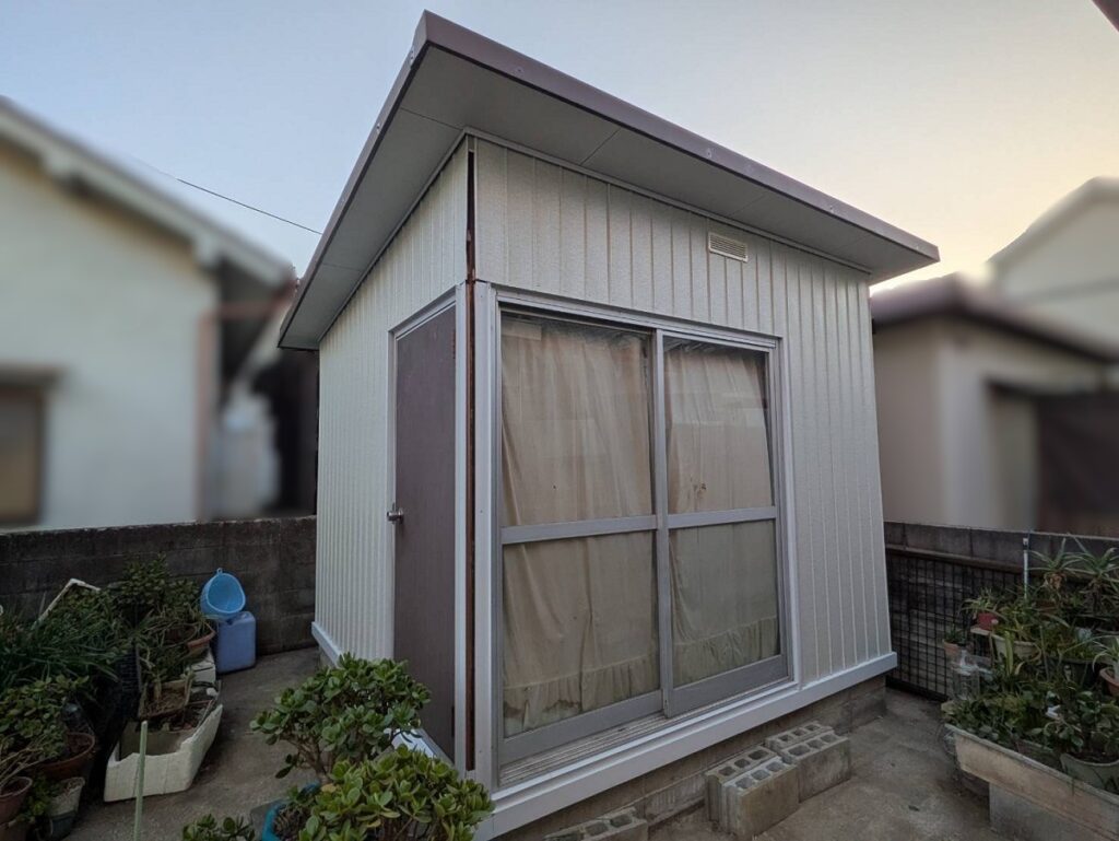 外壁プリント鋼板を設置