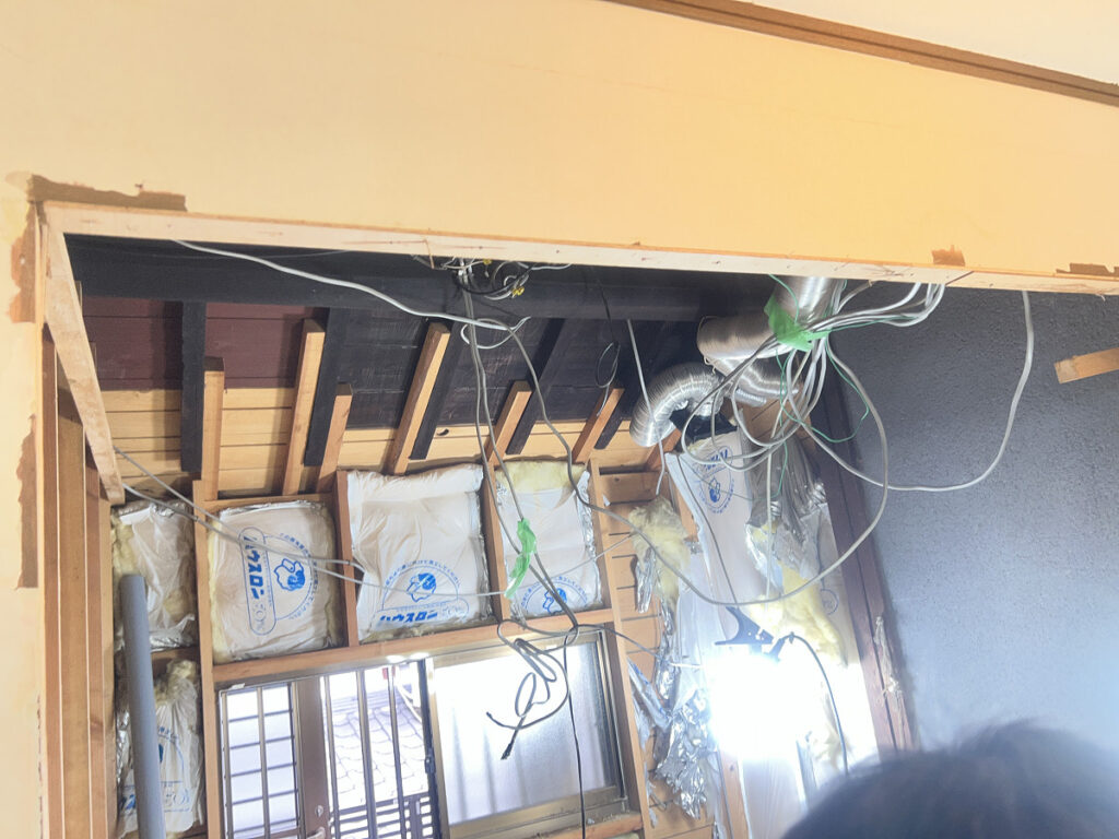 ユニットバスを解体